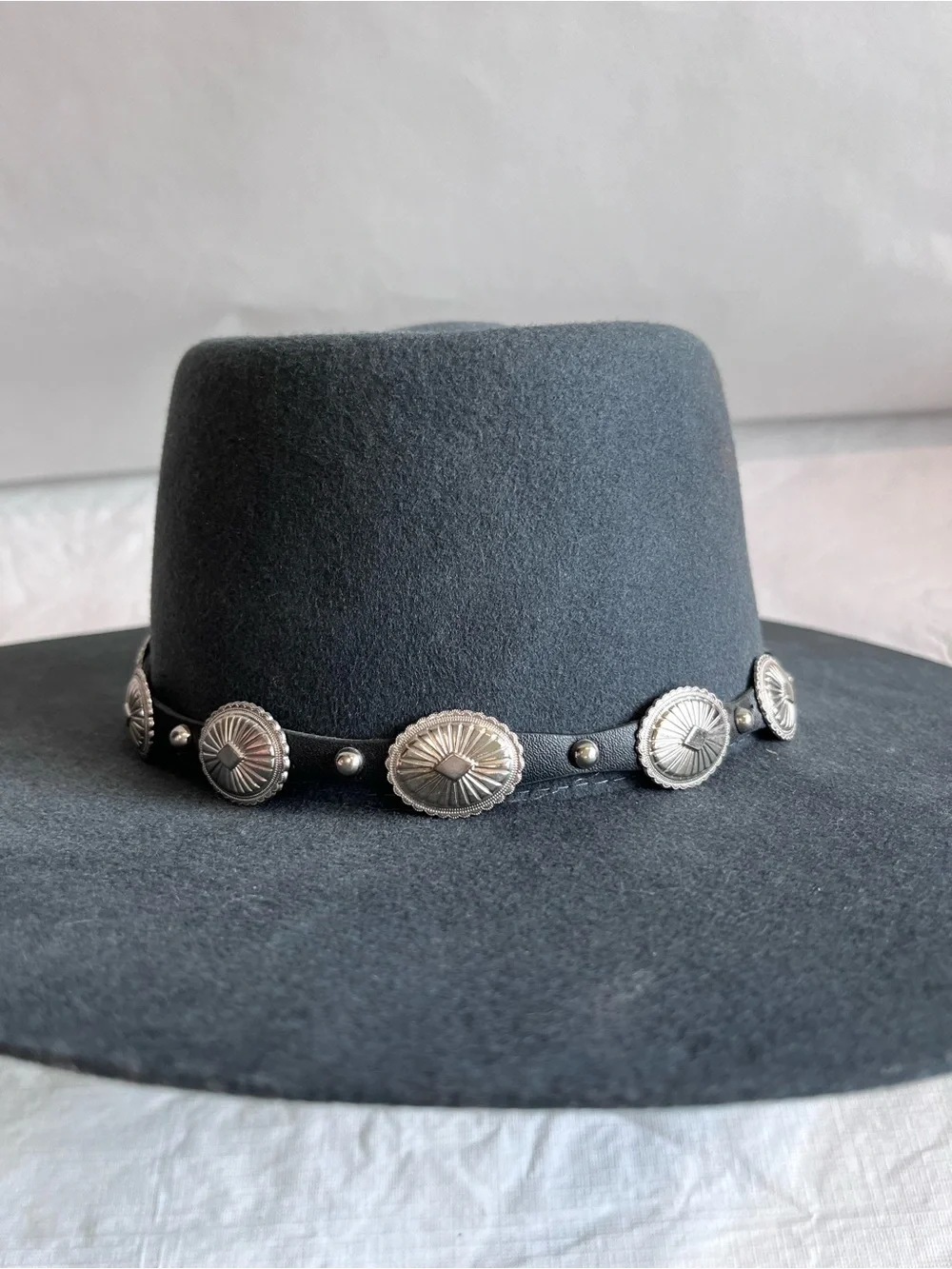 Shyanne Black Wool Western Hat Silver Concho
